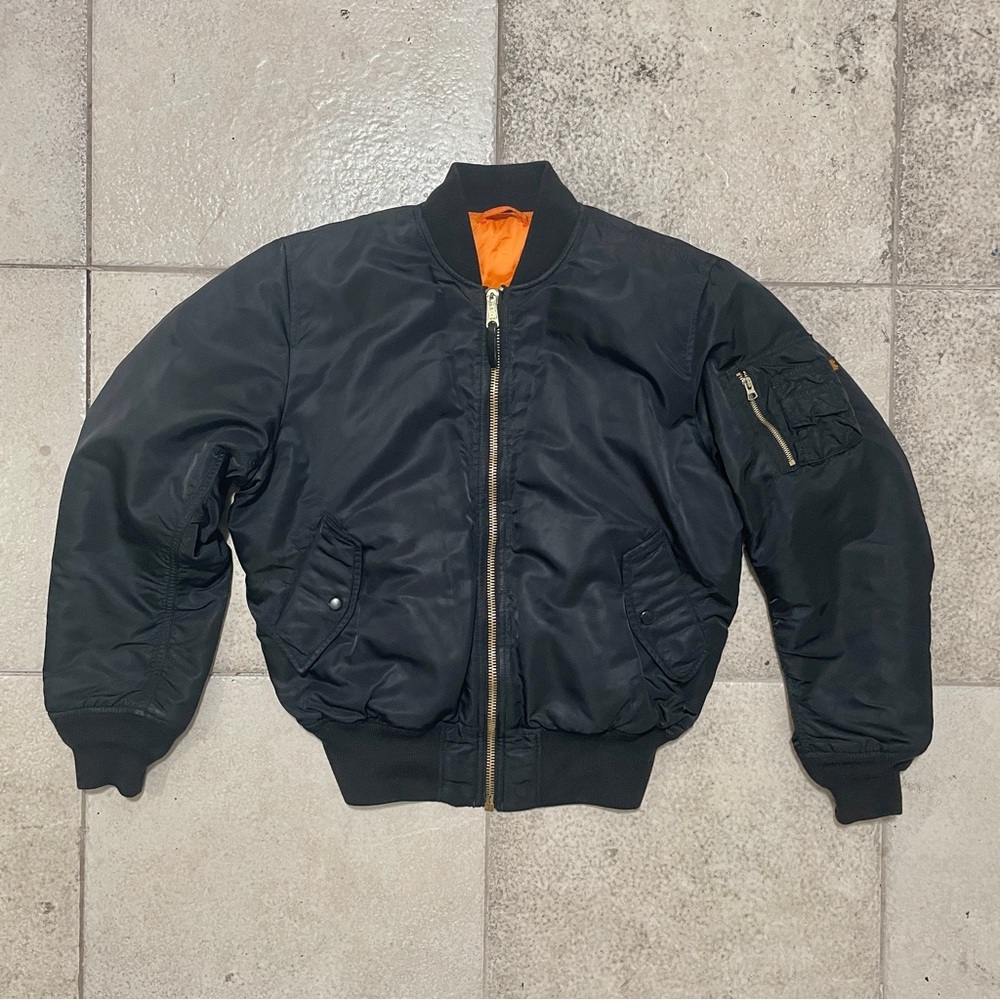 ALPHA INDUSTRIES M-1 BOMBER JACKET (LARGE, BLACK)